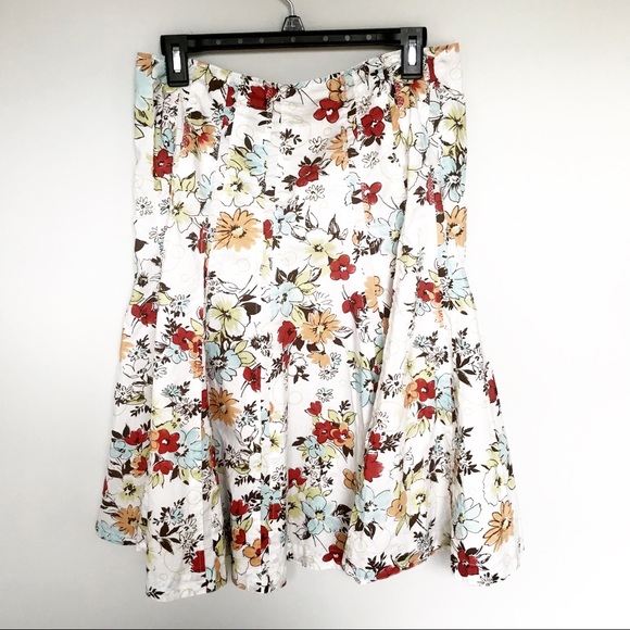 CAbi Dresses & Skirts - Cabi Floral Midi Skirt